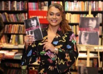 Corpo de Preta Gil chegou ao Brasil nesta quinta-feira