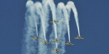 Esquadrilha da Fumaça e GavBM se apresentam em Barra do Garças neste sábado.