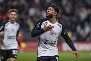 Memphis deixa de ganhar prêmio milionário no Corinthians; saiba o valor