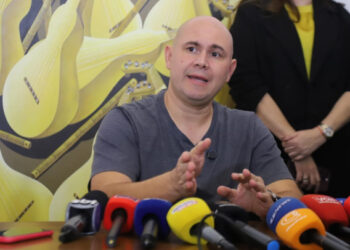 Meta é devolver diretores para as salas de aula e terceirizar gestão, diz Abilio | RDNEWS