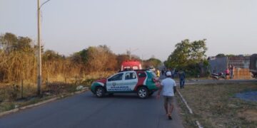 Batida fere piloto de moto por aplicativo e passageira em VG | FOLHAMAX