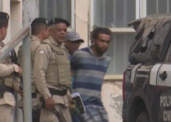 Manaco confessa participao na morte de trs mulheres em praia | FOLHAMAX