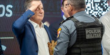 Mendes define 10 nomes promovidos a coronéis da PM; veja lista