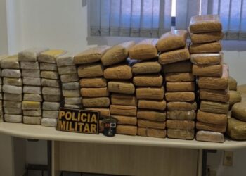 Polícia militar de torixoréu prende quase 100 quilos de entorpecentes em abordagem