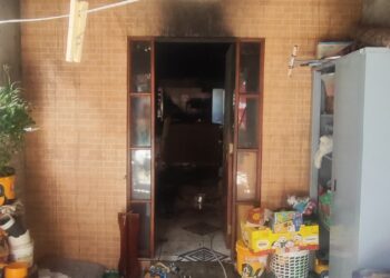 'Ainda bem que eu tinha uma marreta', diz pedreiro que quebrou parede para salvar vizinha de incêndio em SP