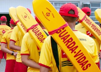 Caraguatatuba abre processo seletivo para contratar guardas-vidas temporários; veja como participar
