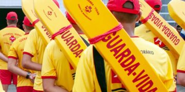 Caraguatatuba abre processo seletivo para contratar guardas-vidas temporários; veja como participar