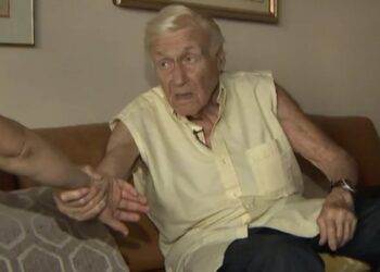 Idoso enfrenta ladrões por relógio de luxo | FOLHAMAX