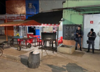 Funcionário de espetinho é morto a tiros por dupla em moto; três suspeitos presos | RDNEWS