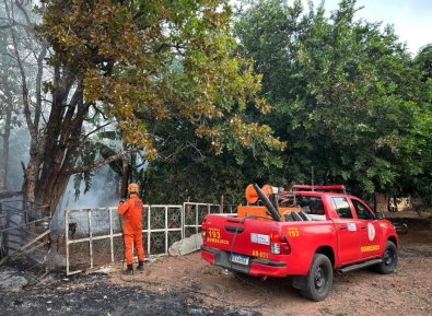 incendio carreta.jpg