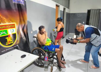 Cadeirante é preso com drogas em Várzea Grande após denúncia de tráfico no bairro São Benedito