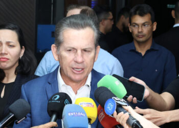 Mauro diz que vai “apertar os municípios” para reforçar vacinação contra sarampo em MT | RDNEWS