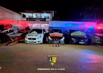 Traficantes so presos com R$ 1,5 mi em drogas e veculos | FOLHAMAX