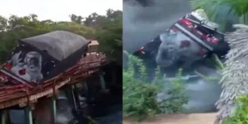 Ponte de madeira desaba e caminho cai dentro de rio; veja vdeo | FOLHAMAX