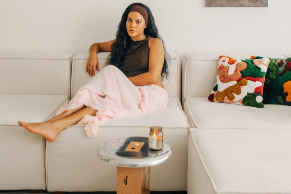 Bella cita compra de apê: Cheguei ao RJ sem poder