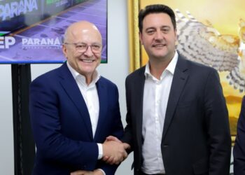 Pivetta vai ao PR conhecer transporte público e modal inovador