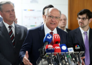 Alckmin, Haddad e Mauro Vieira vão negociar tarifaço com Marco Rubio | RDNEWS