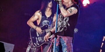 Secretária diz que fãs dos Guns vêm de Goiás, DF e interior de MT