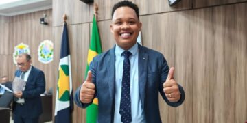 Vereador Caio Cordeiro passa mal e é internado no pronto-socorro de Várzea Grande