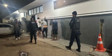 Polícia Militar prende três suspeitos com drogas no Jardim dos Estados, em Várzea Grande