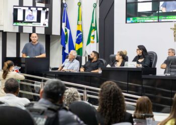 Prefeito, secretários e primeira-dama debatem revitalização do Centro Histórico