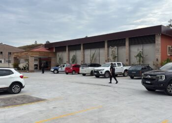 Pró-hiper reabre após abrigar funcionários de restaurante interditado em Mogi das Cruzes