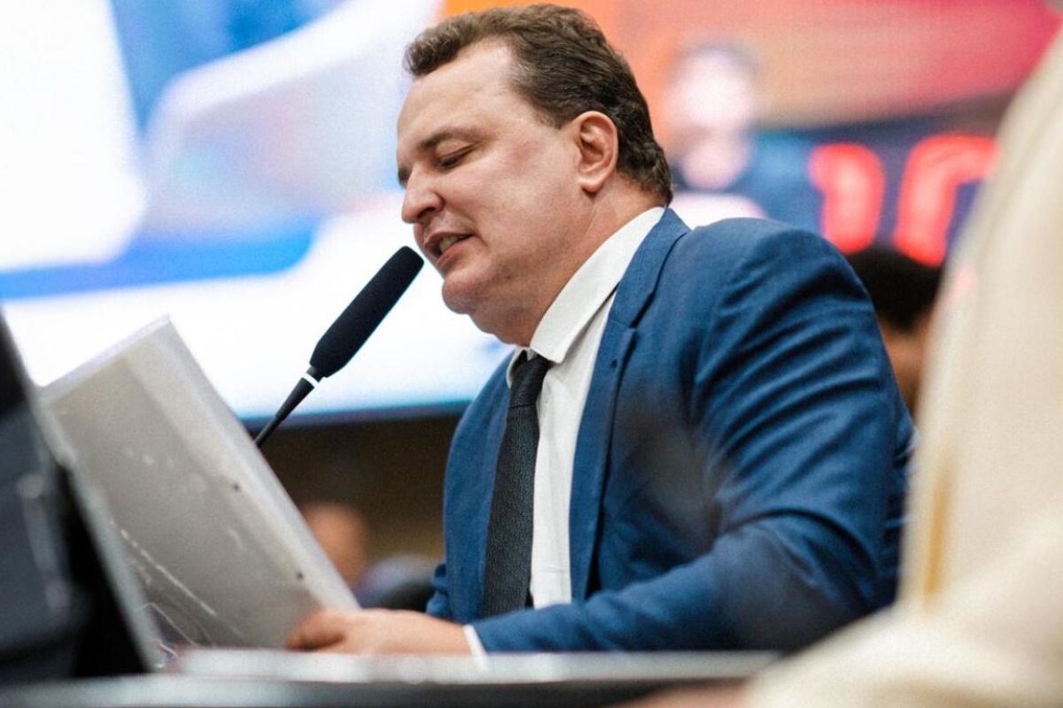 Max apresenta projeto que trata a prevenção da otite crônica em MT