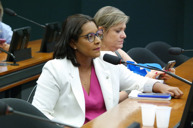 Gisela passa a integrar vice-liderança de bloco na Câmara dos Deputados | RDNEWS