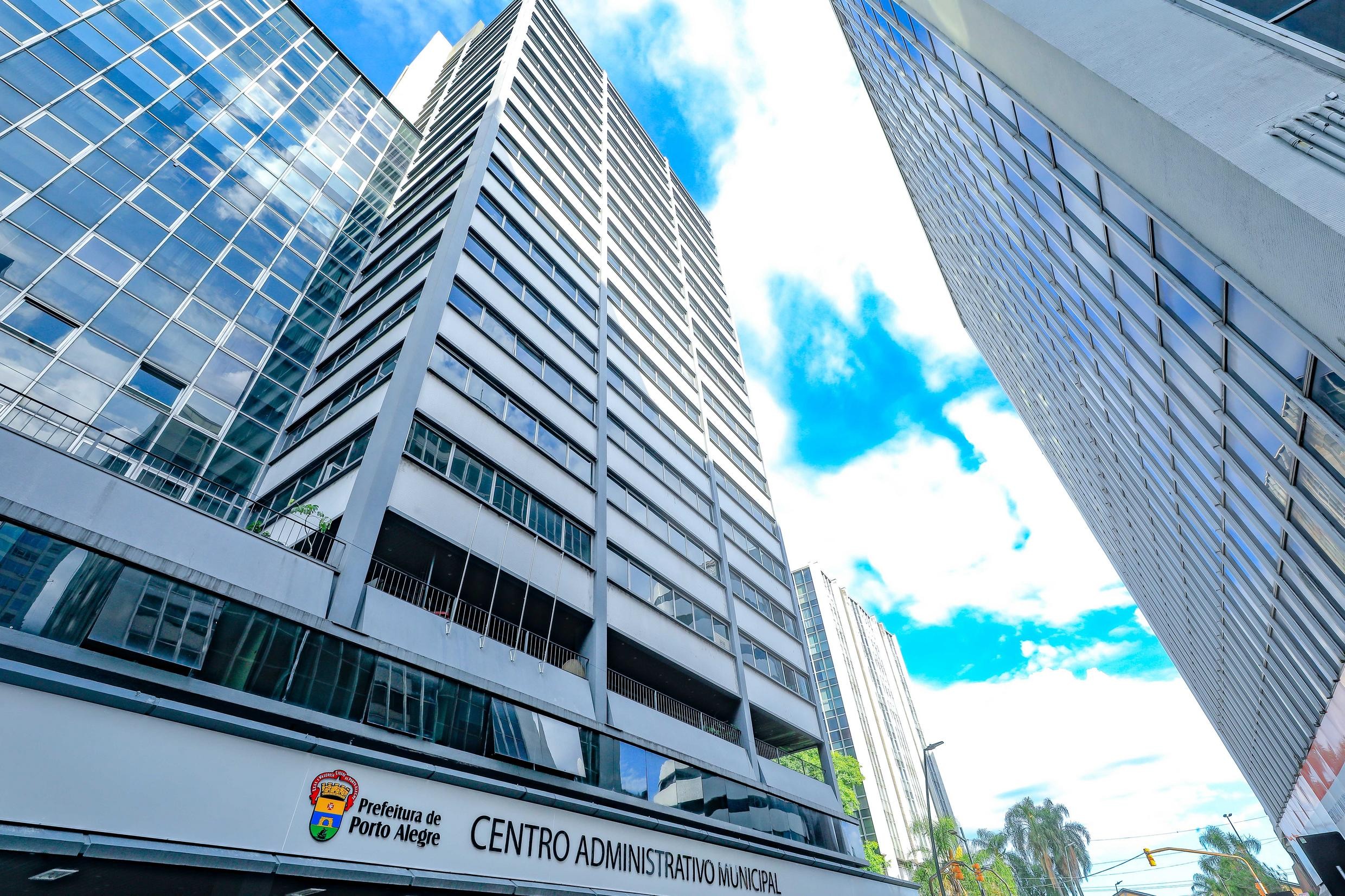 Pente-fino em licença de servidores revela irregularidades na Capital