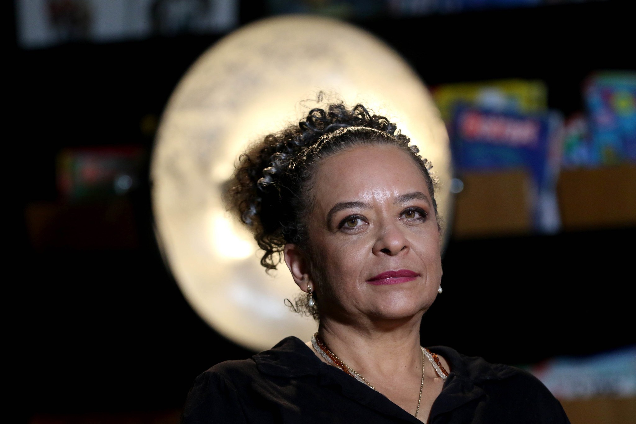 Ana Maria Gonçalves, a 1ª mulher negra na ABL