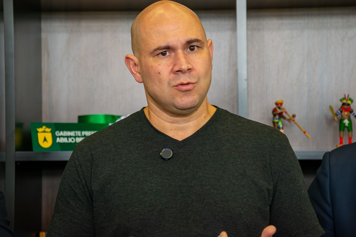 Não há necessidade de ficarem tretando; já deu, diz Abilio