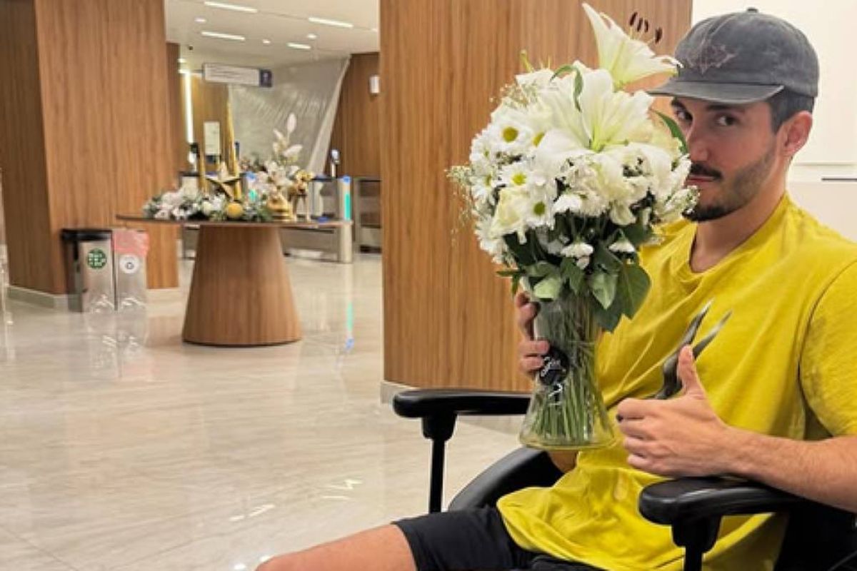 Vittor Fernando reage às especulações sobre atentado