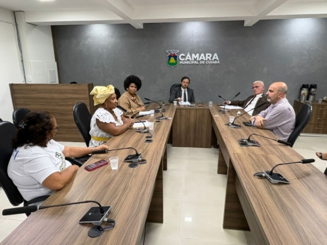 Câmara de Cuiabá fortalece o debate sobre o combate ao racismo nas escolas | RDNEWS
