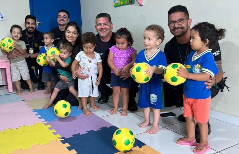 PJC doa brinquedos apreendidos de faco para entidades | FOLHAMAX