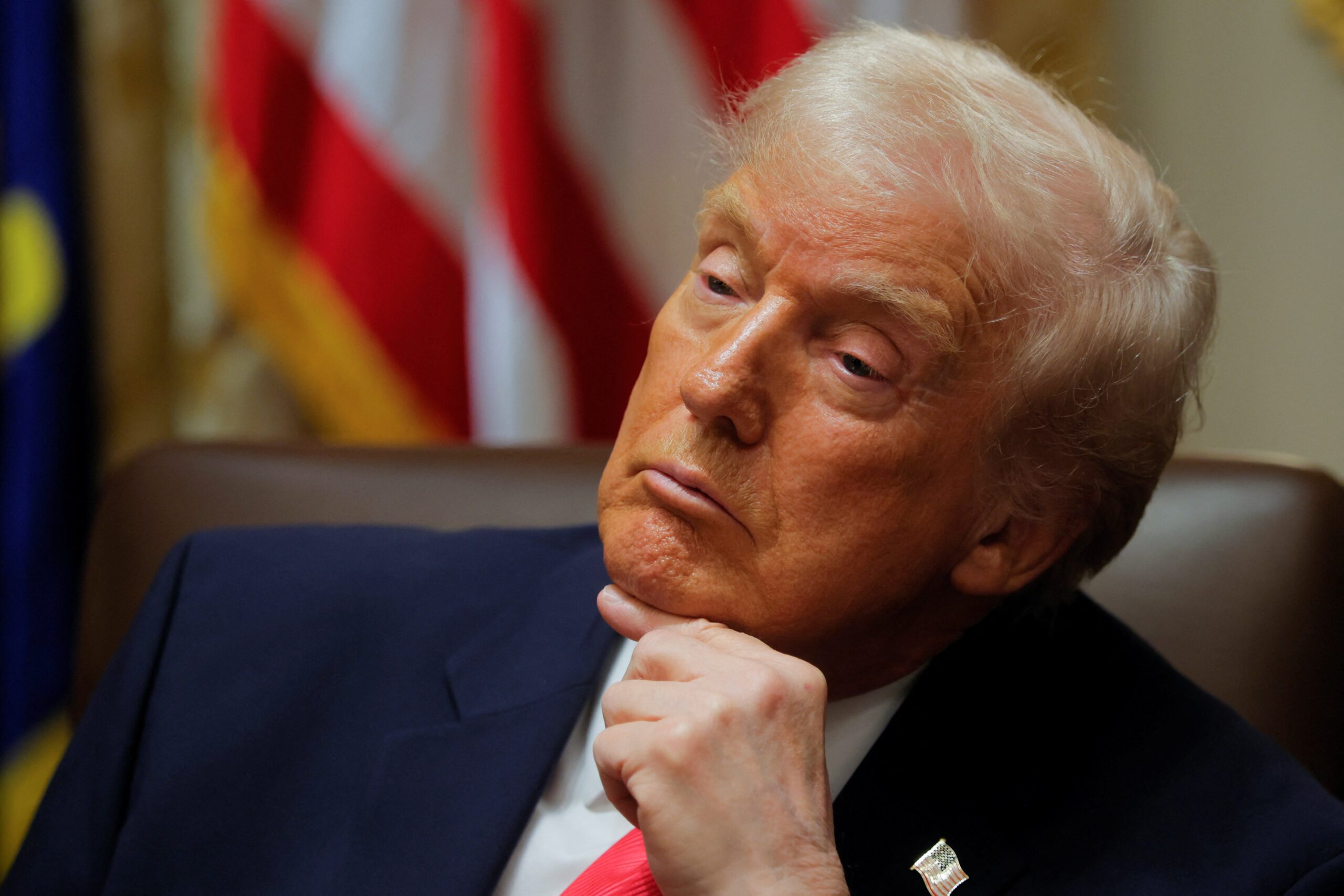 EUA suspendem todas as solicitações de imigração de 19 países