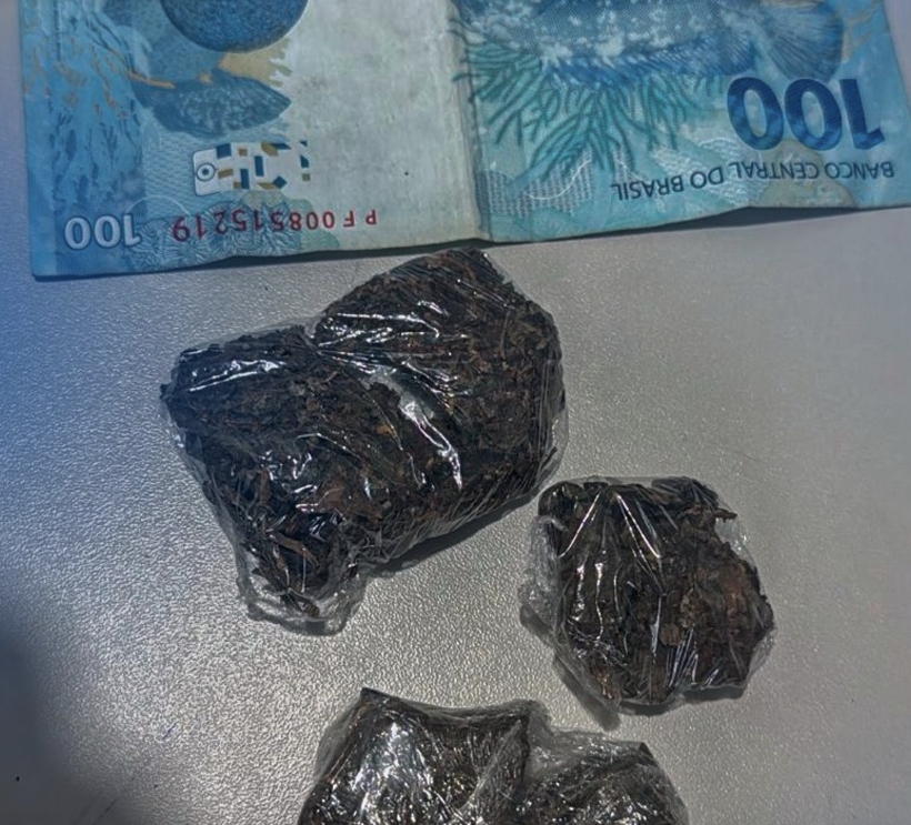 ação rápida da polícia militar resulta na apreensão de entorpecentes em pontal do araguaia