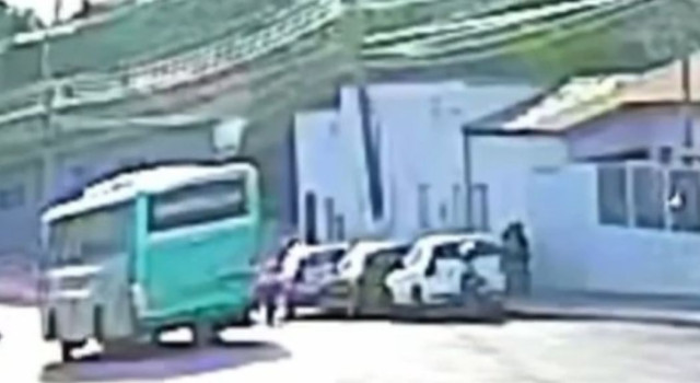 Câmera registra momento em que criança de 3 anos é atropelada por ônibus | RDNEWS