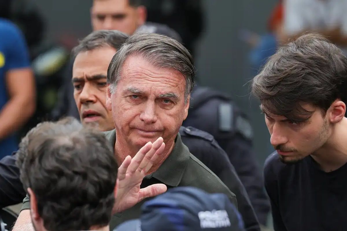 Bolsonaro reclama de barulho do ar-condicionado na cela