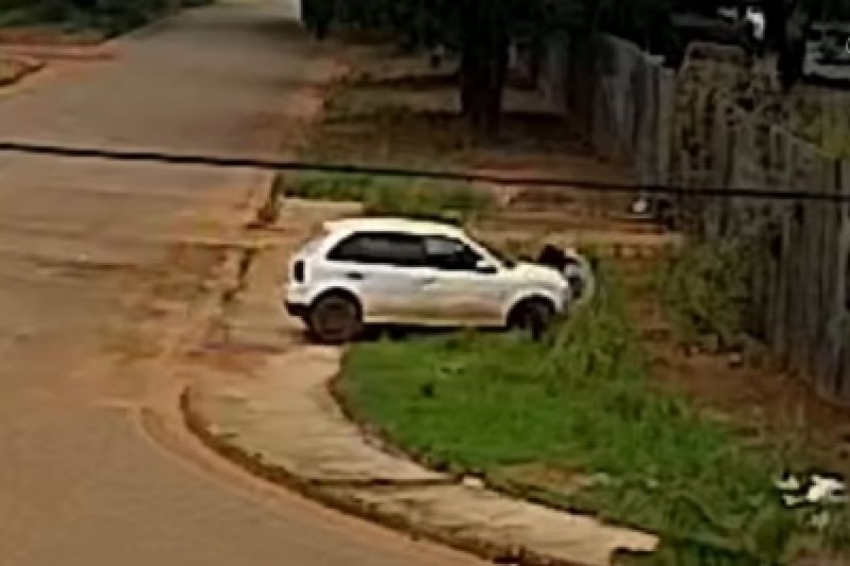 Vídeo mostra ex tentado atropelar jovem em cidade de MT; veja
