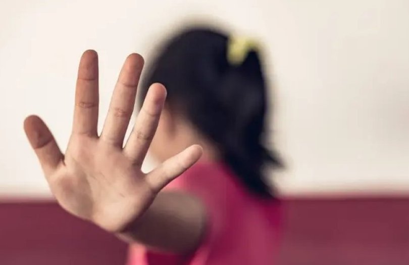Idoso preso aps dar R$ 2 a menina de 13 anos antes de estupr-la | FOLHAMAX