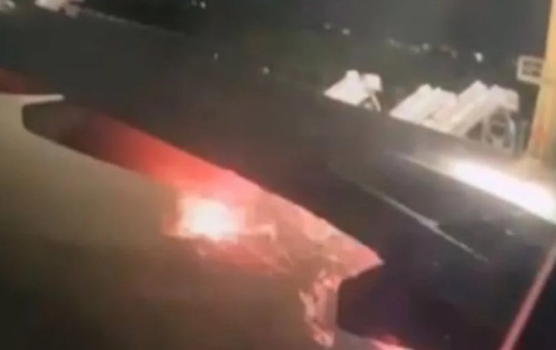 Motor de avio pega fogo no aeroporto de SP; veja vdeo | FOLHAMAX