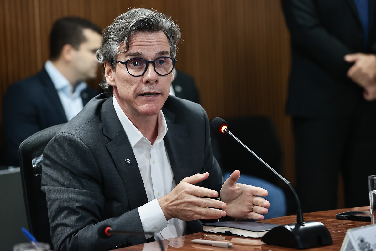 Gallo abre trativa por suplência, mas não crava: Política é como nuvem | RDNews – Eleito o melhor site de Mato Grosso