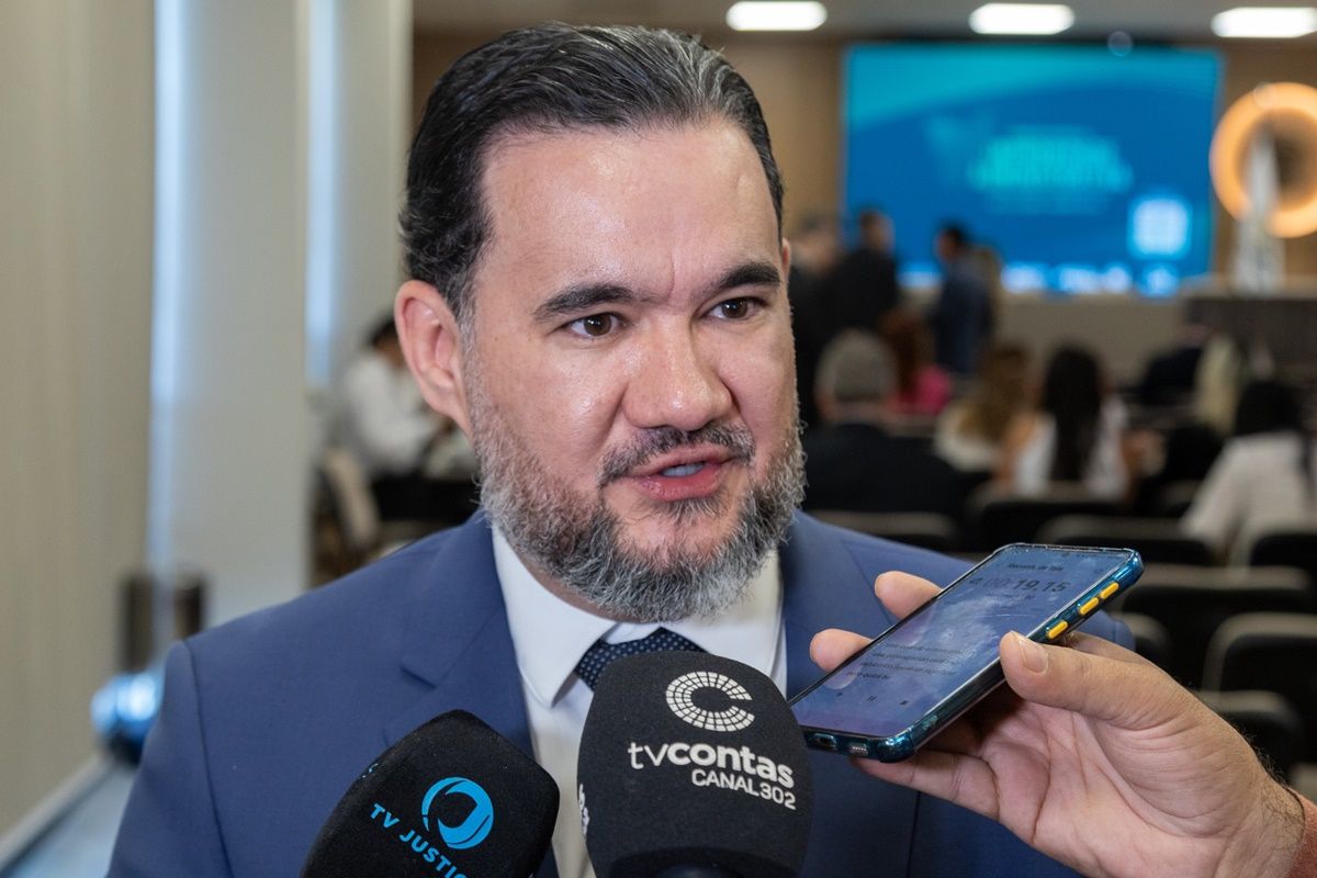 Justiça retoma ação contra herdeiros de desembargador falecido