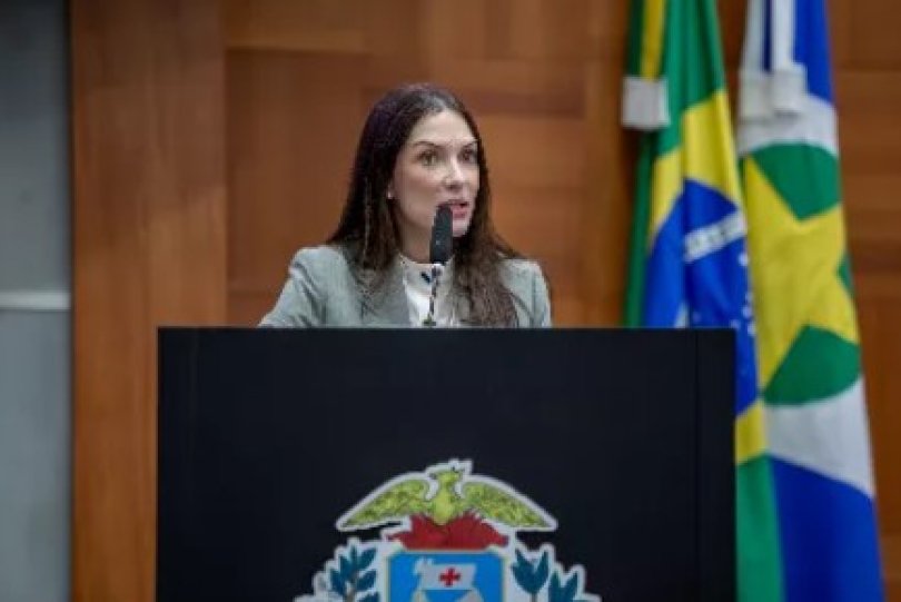 Lei obriga umidificadores nas escolas de MT | FOLHAMAX
