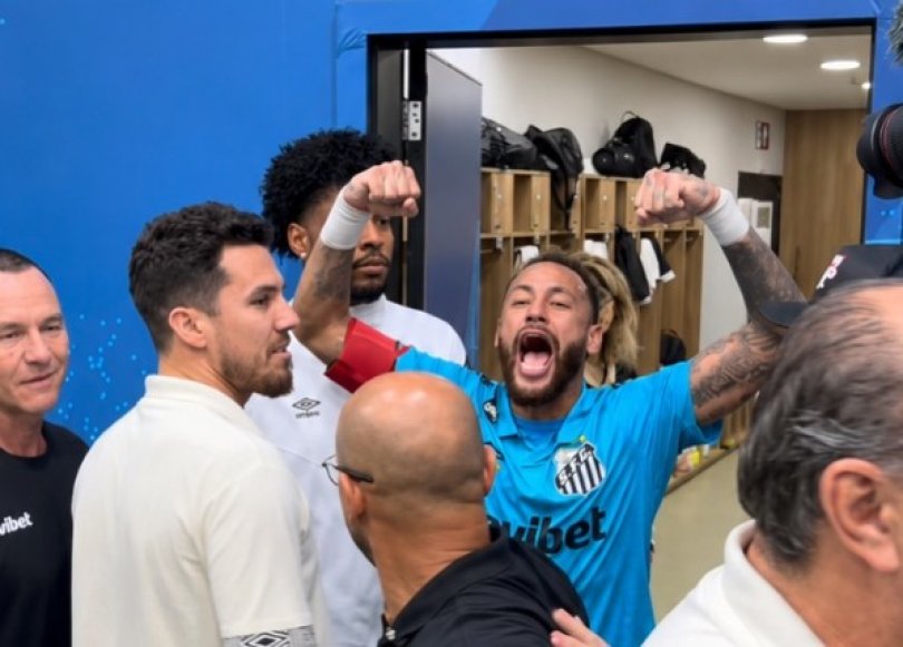 Neymar discute com dirigentes do Remo aps vitria do Santos | FOLHAMAX