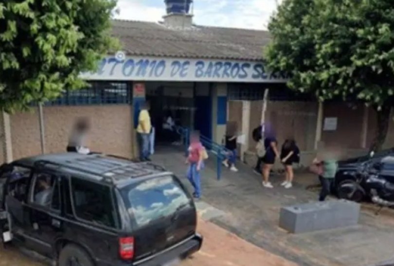 Adolescente esfaqueada na cabea em escola | FOLHAMAX