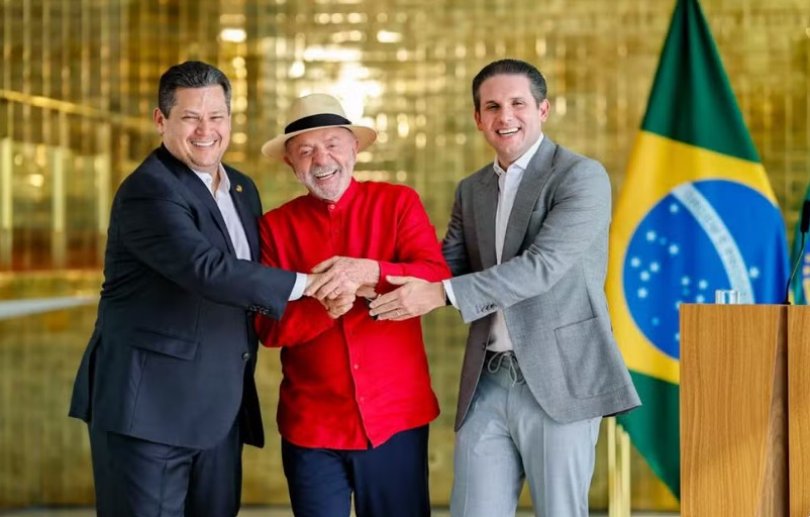 Entenda a reaproximao de Lula com Alcolumbre e Motta | FOLHAMAX