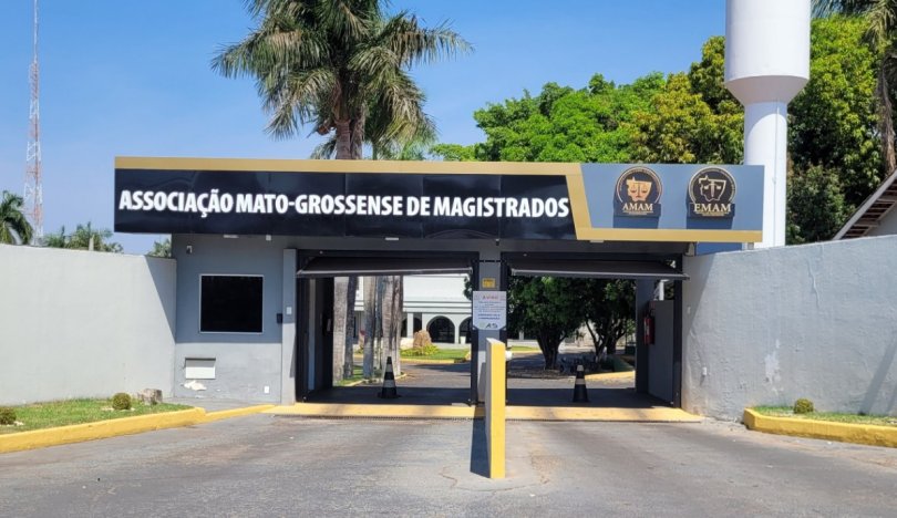 AMAM processa Governo de MT por descontar imposto de magistrados