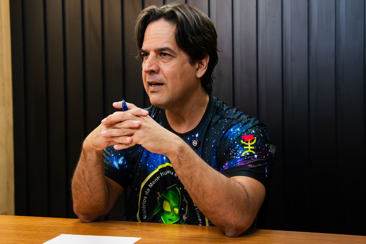 “IA prejudica muito a ufologia; Mato Grosso é cheio de mistérios”