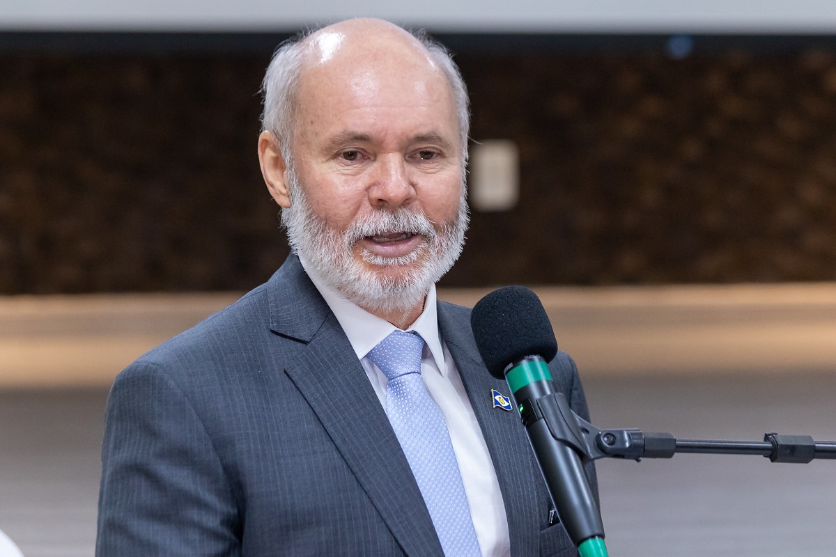 Após ser alvo de operação, Francisco Lopes pede exoneração do comando da PGE | Rdnews
